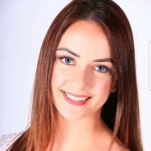 Meet your Posher, Priscilla